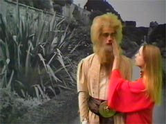 LALLA WARD and a Tharil - DOCTOR WHO - WARRIORS' GATE (1981)