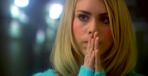 DOCTOR WHO - Episode 12 - ARMY OF GHOSTS - David Tennant and Billie Piper